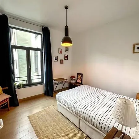 Apartment Stylish Charming In The Area