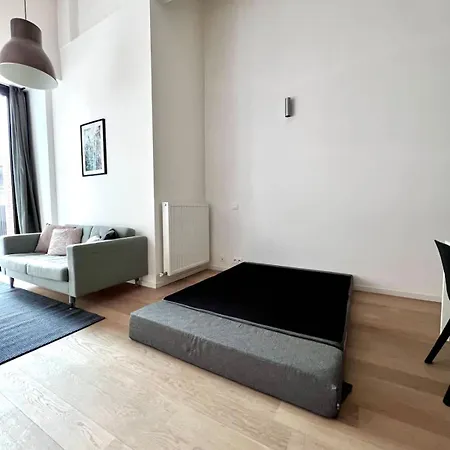 Spacious Loft Instant Favourite Up To 4 Guests Comfort & Style In Apartment