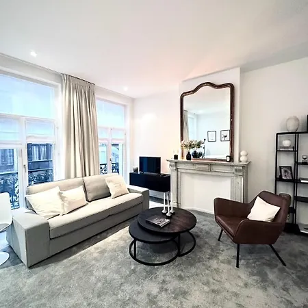 Apartment Magnificent In Sablon *
