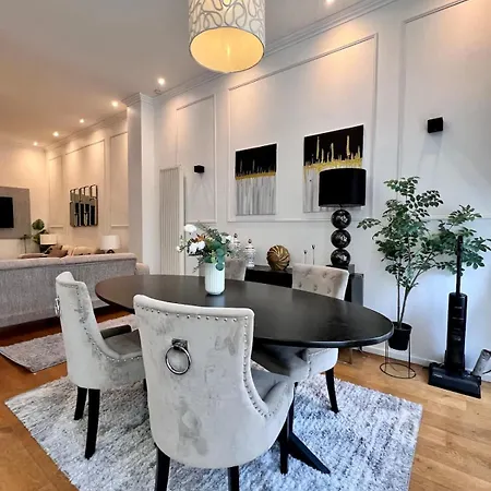 Apartment Cozy For 9 Guests Midi Station