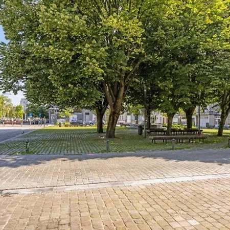 Escape Sleeps 6 Apartment Brussels