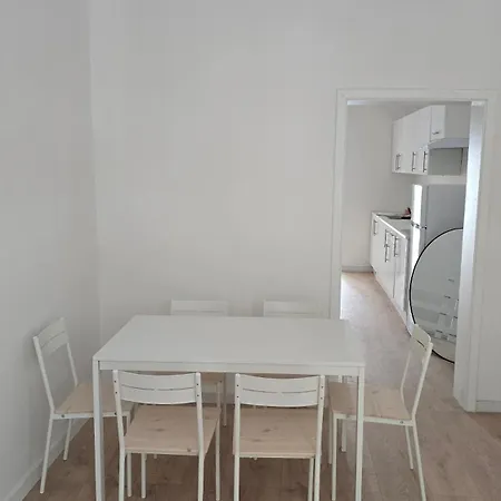 Escape Sleeps 6