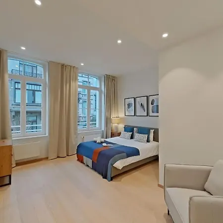 Quiet & Stylish 3-bedroom Flat In Heart Of Ixelles Brussels