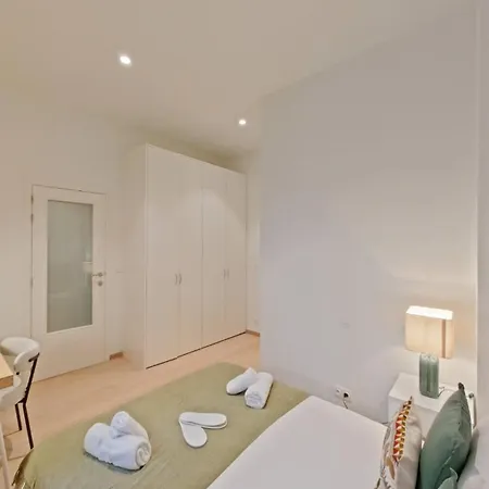 Apartment Quiet & Stylish 3-bedroom Flat In Heart Of Ixelles *