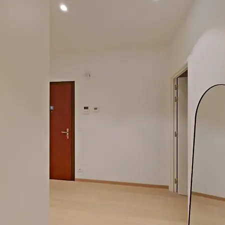 Quiet & Stylish 3-bedroom Flat In Heart Of Ixelles Brussels