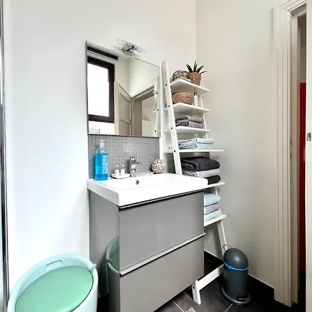 A Chic Haven In The Heart Close To Center *