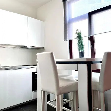 Appartement Chic Heart Of The With Balcony *