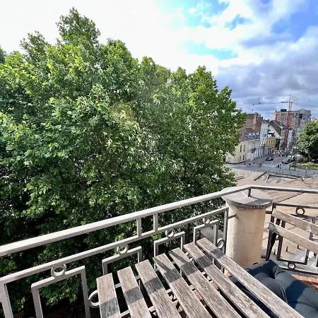 Chic Heart Of The With Balcony Appartement
