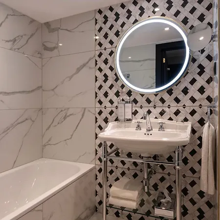 Hotel Barsey By Warwick