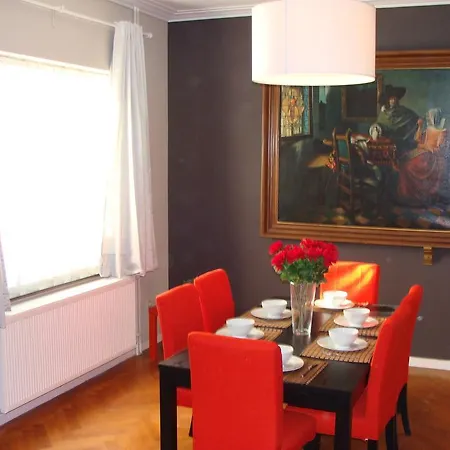 Expo Apartment *