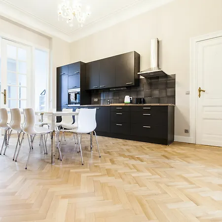 Schuman Square - Eu Apartment *