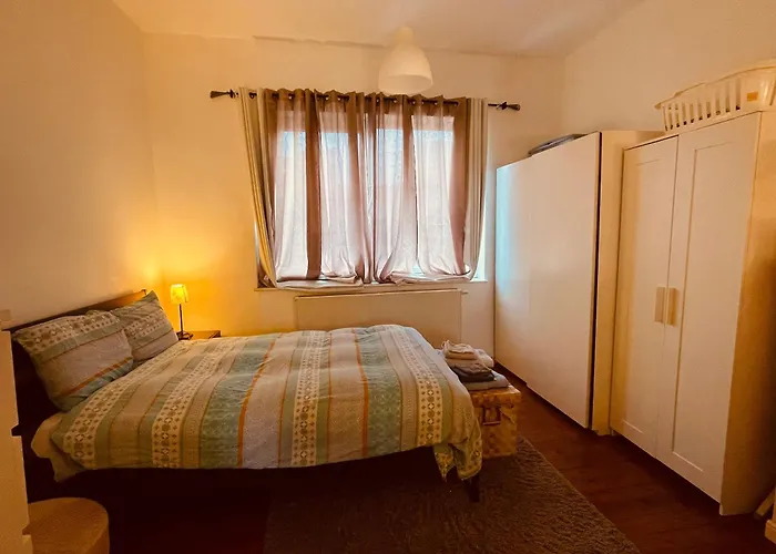 Quiet And Colorfull Flat In The Center City Of Brussels