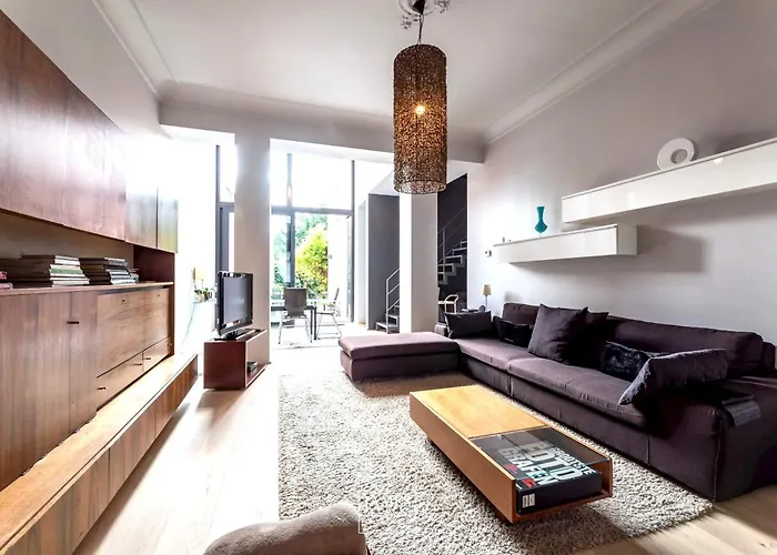 Spacious Apartment In Brussels, Large Private Garden