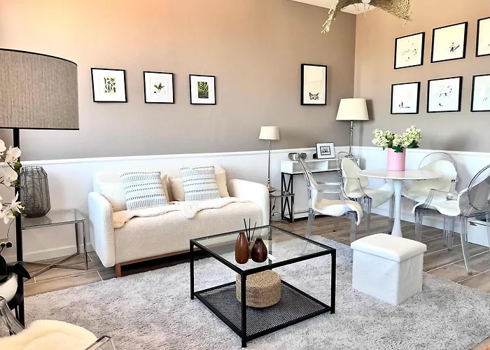 Apartment Close To Nato