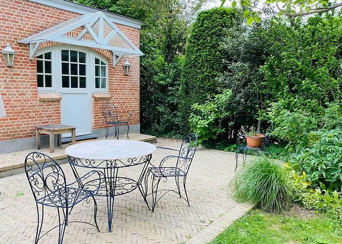 Cosy Nest - Terrace