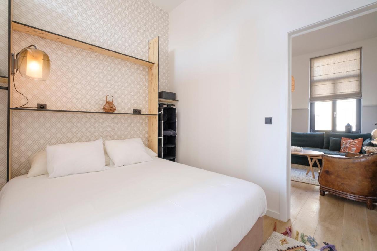 Fabulous In Chatelain Area With Balcony Appartement Brussel