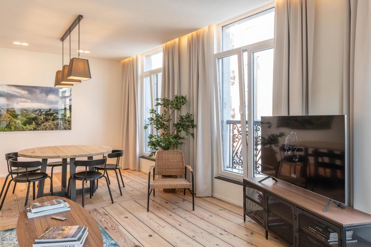 Spacious Modern Appartments In The Heart Of Apartment *