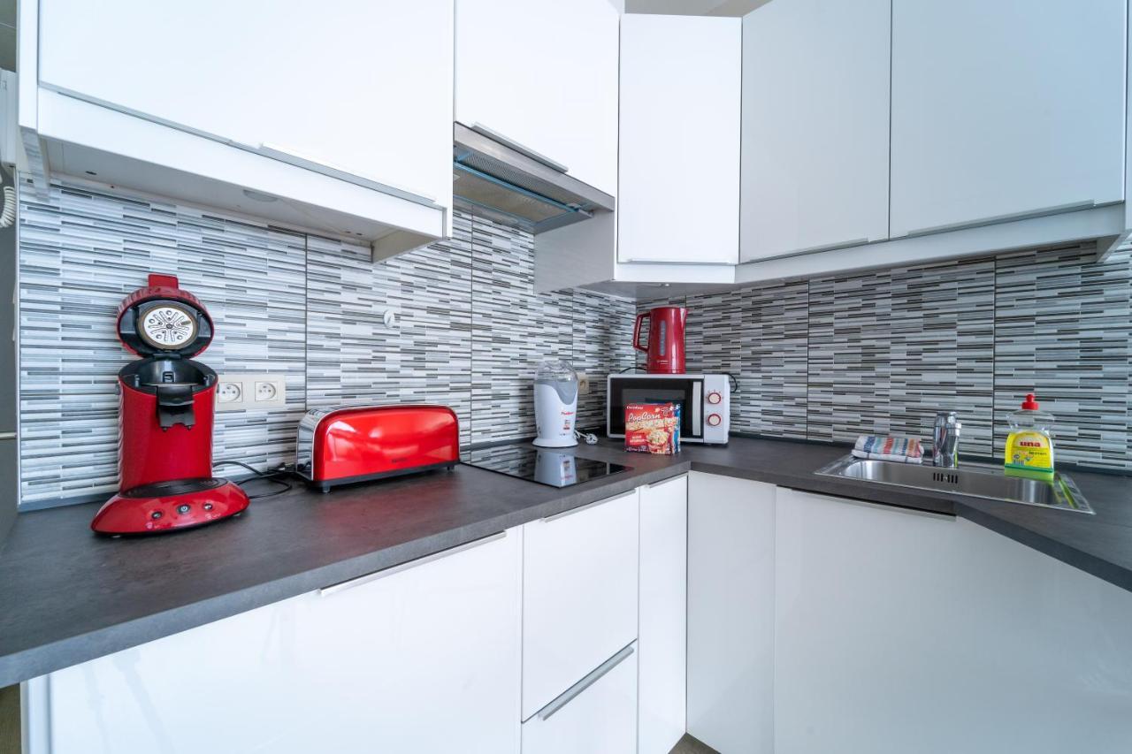 Luxury In The Eu Area Apartment