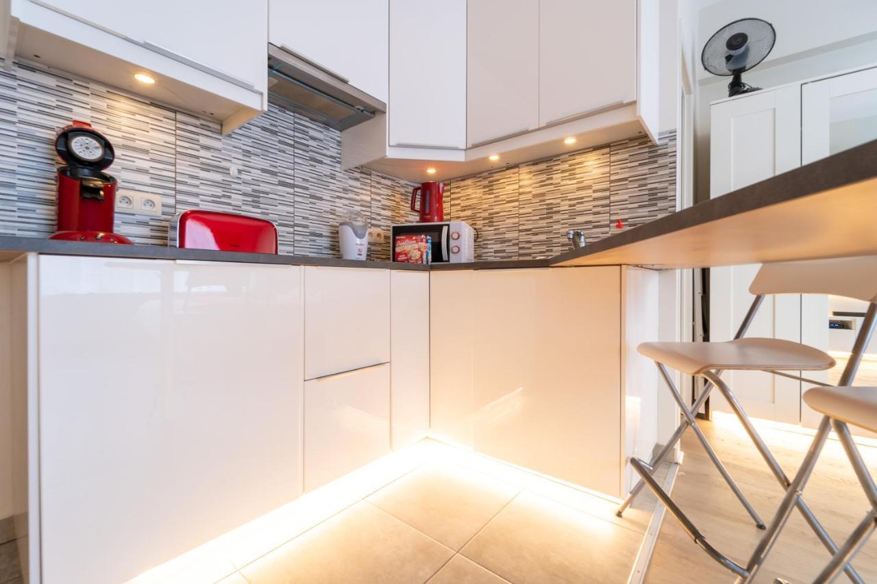 Luxury In The Eu Area * Brussels