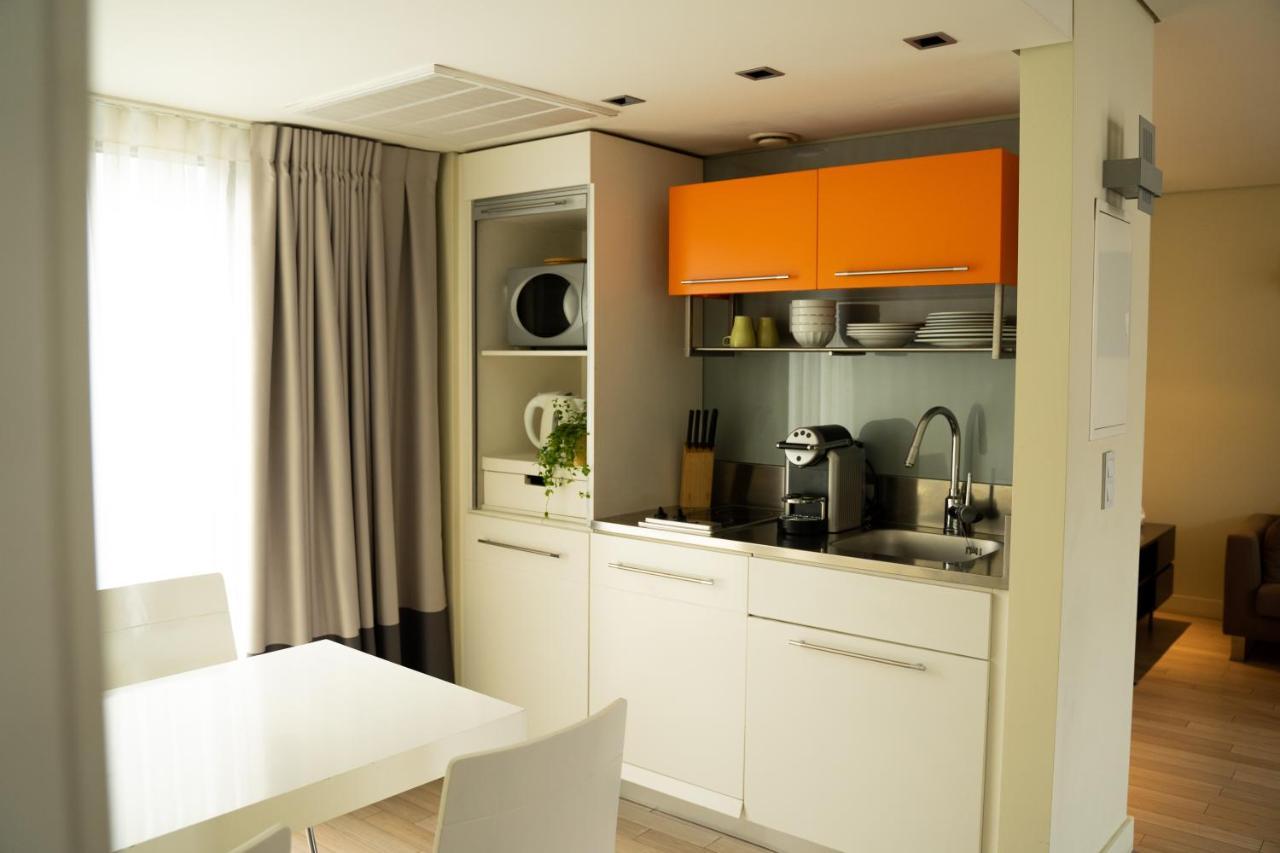 B-aparthotel Grand Place 4* Brussels
