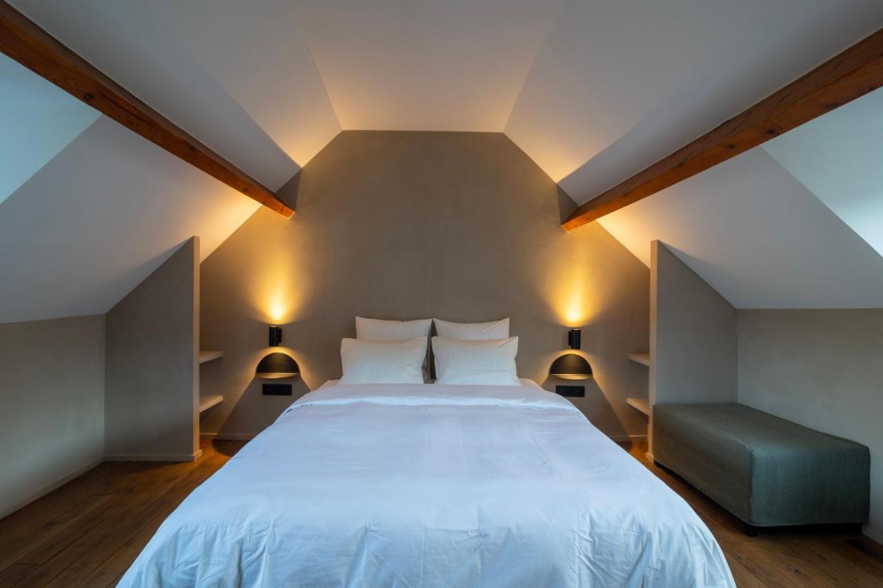 Lovely Triplex In The Heart Of Le Sablon * Bruxelas