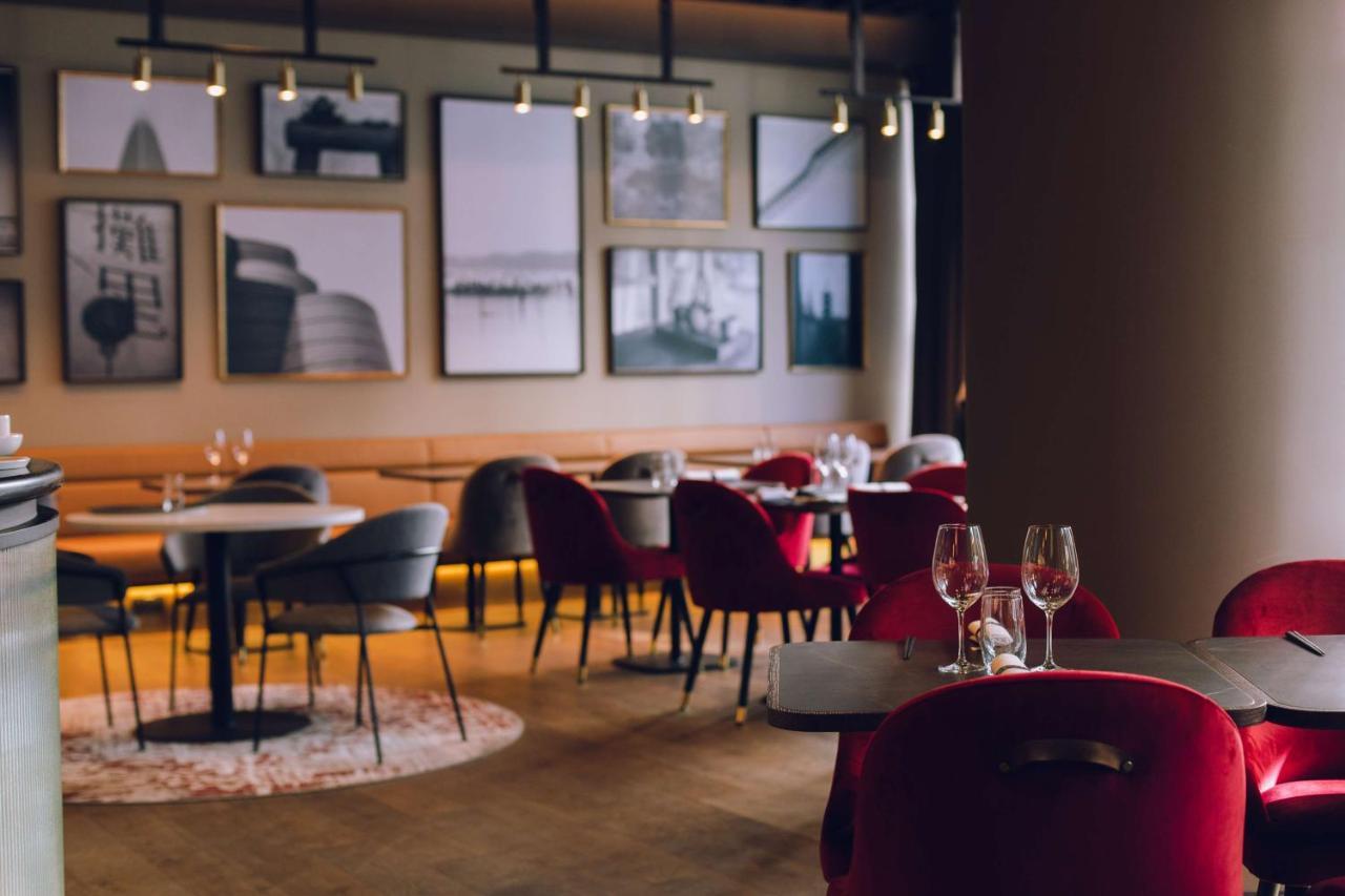 Radisson Collection Grand Place 5* Bruxelas