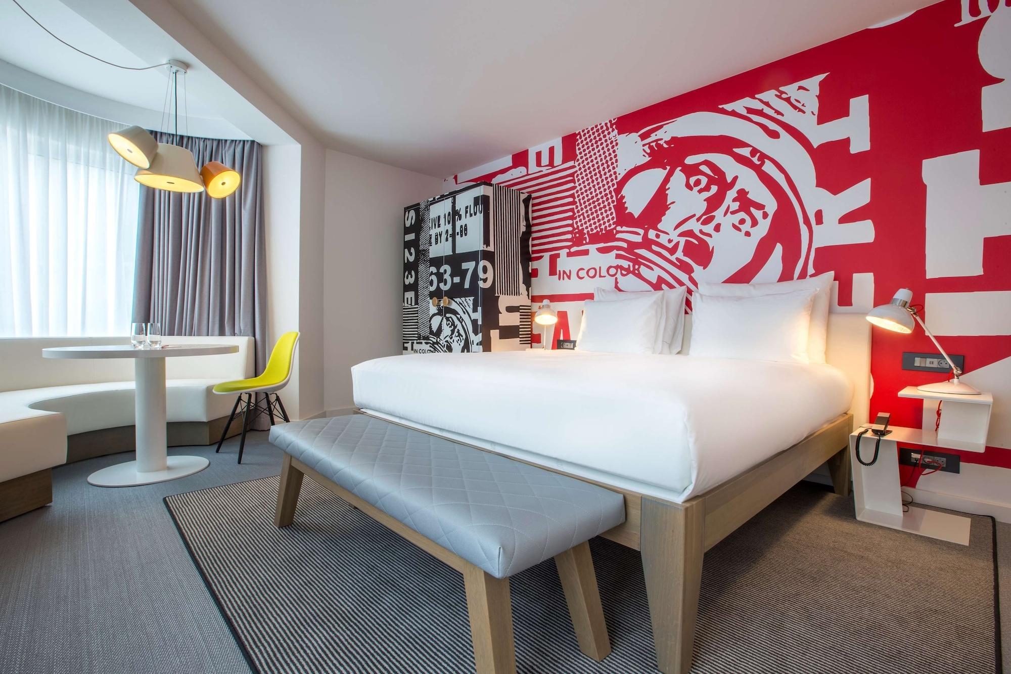 Radisson Red Brussels Ixelles