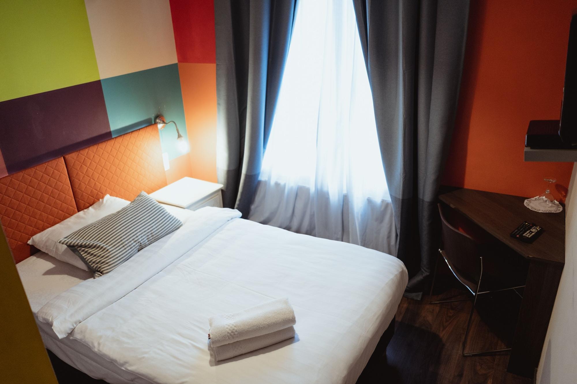Hotel Le Centenaire Expo