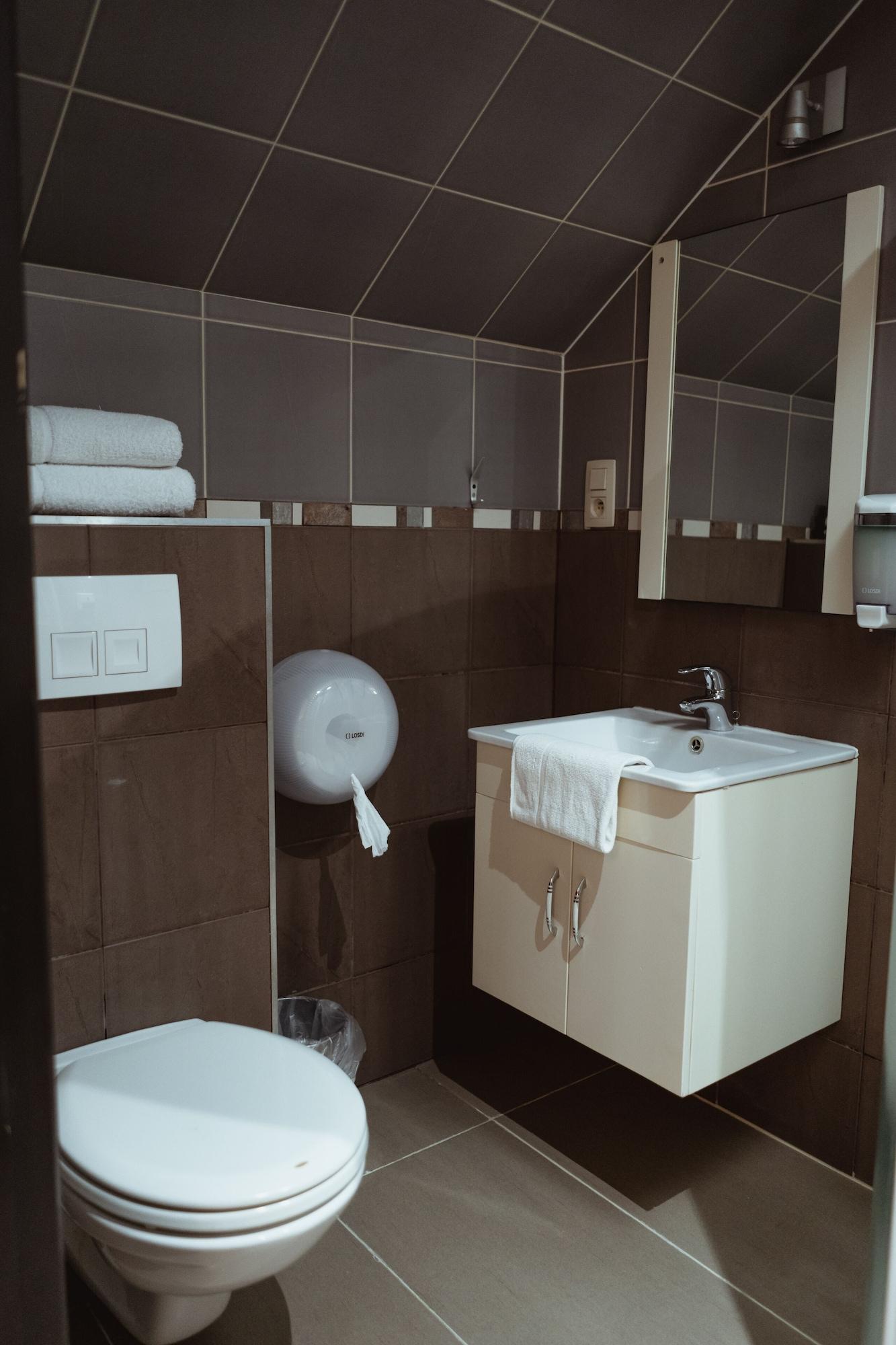 Le Centenaire Expo Hotel