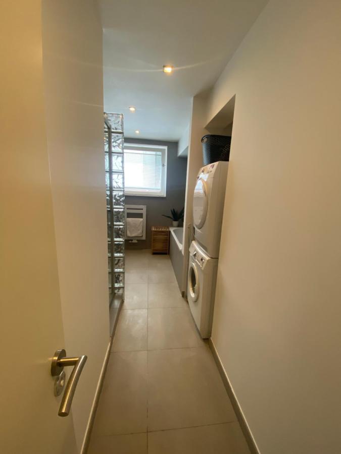 Homestay Chambre, Salle Sport, Grand Patio, Salle De Bain - Luxueux Appartement Idealement Localise Dans Le Centre De Bruxelles Brussels