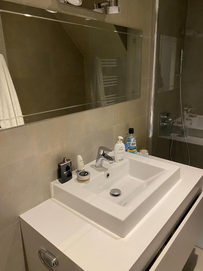Amazing Flat In Front Of Bois De La Cambre * Brussels