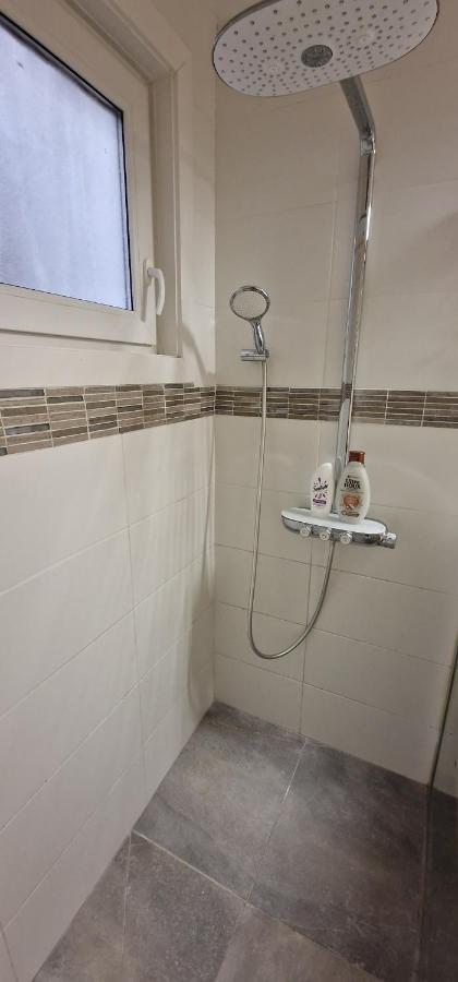 Apartamento Completo Con Todas Comodidades *