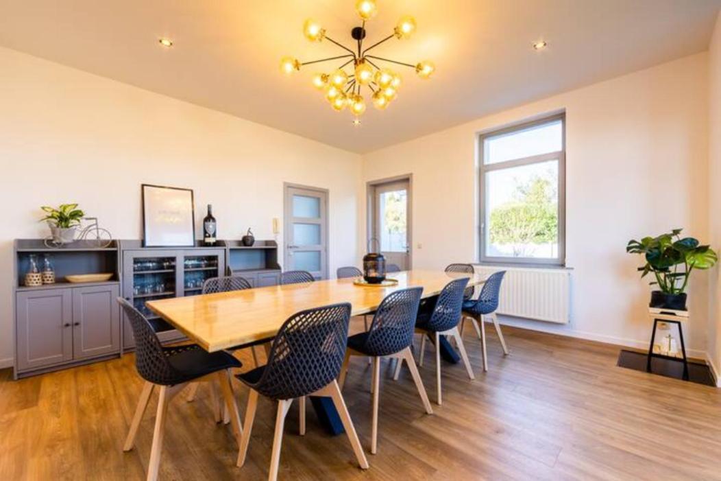 Manoir Bel Horizon Avec Grand Jardin Et Parking Prive Holiday home