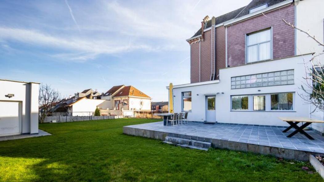 Manoir Bel Horizon Avec Grand Jardin Et Parking Prive Ferienhaus