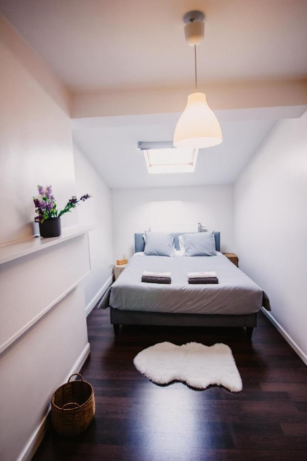 Beautiful In Porte De Namur * Brussels