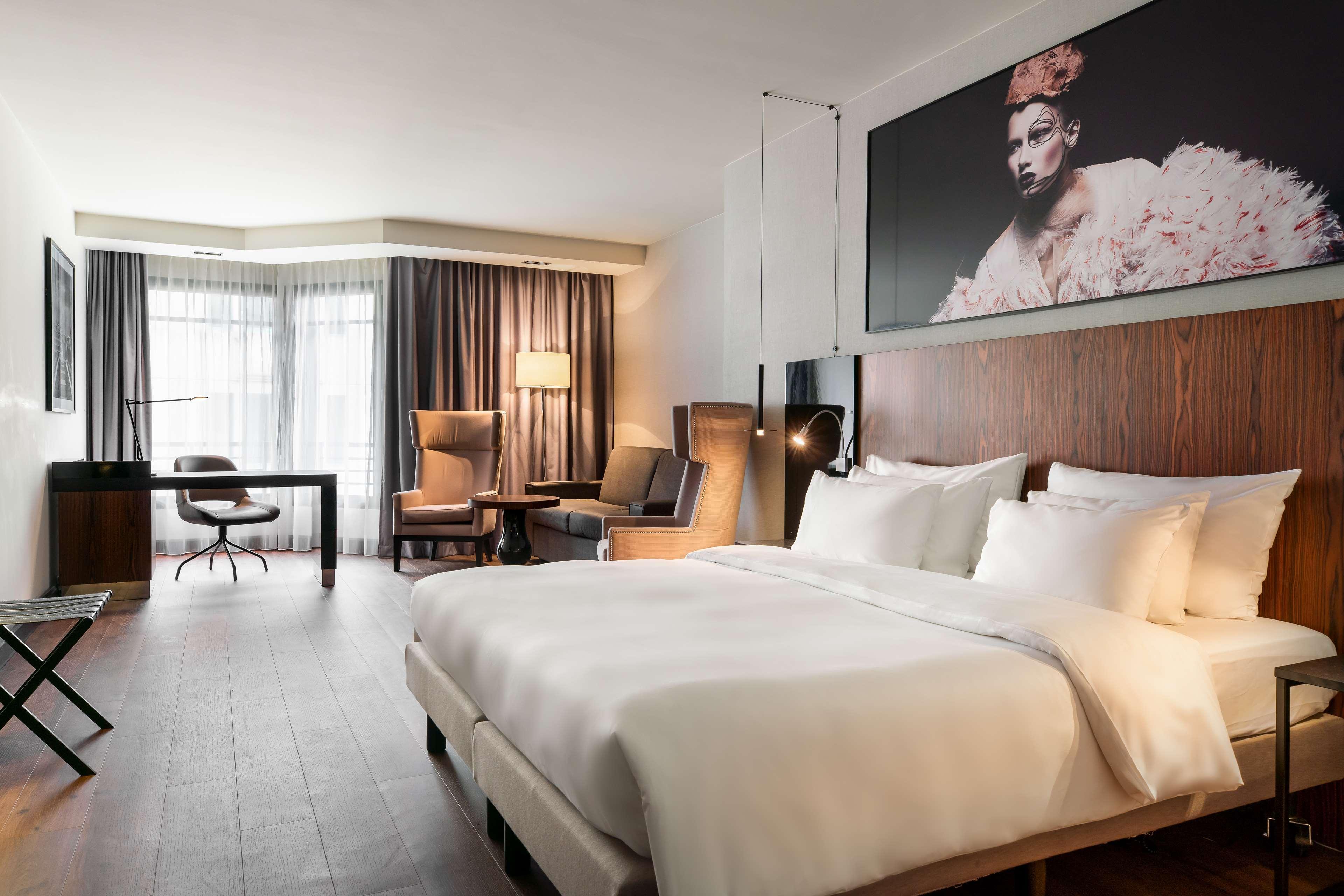 Radisson Collection Grand Place Hotel Bruxelas