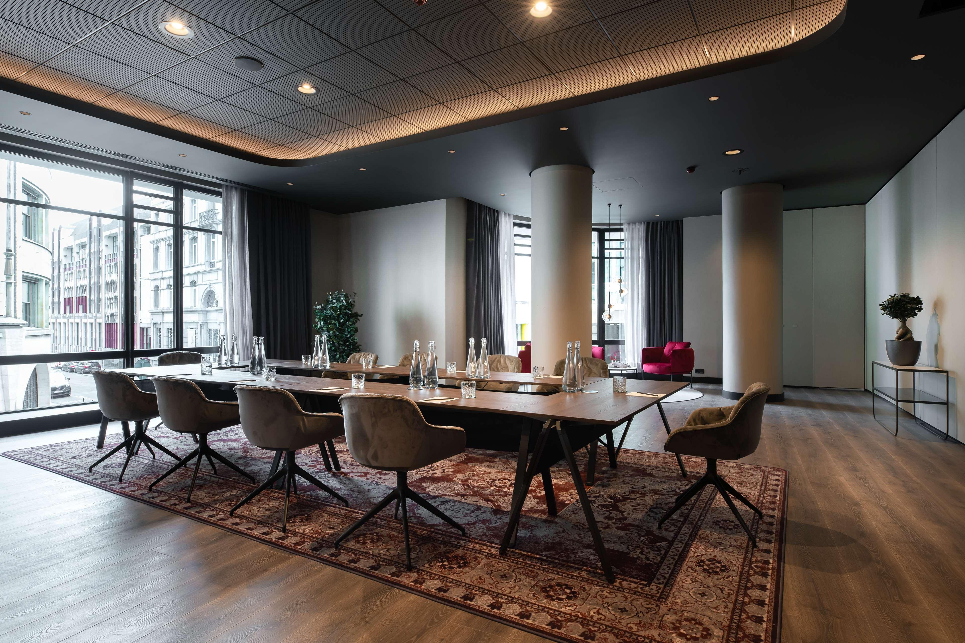Radisson Collection Grand Place 5* Bruxelas