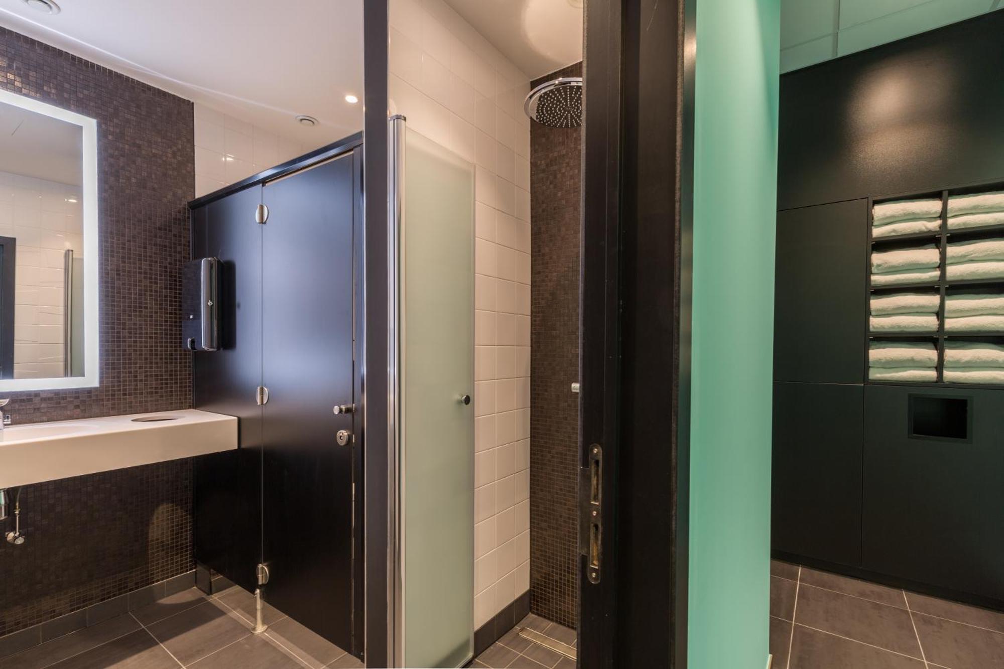 Hotel Thon Bristol Stephanie 4*