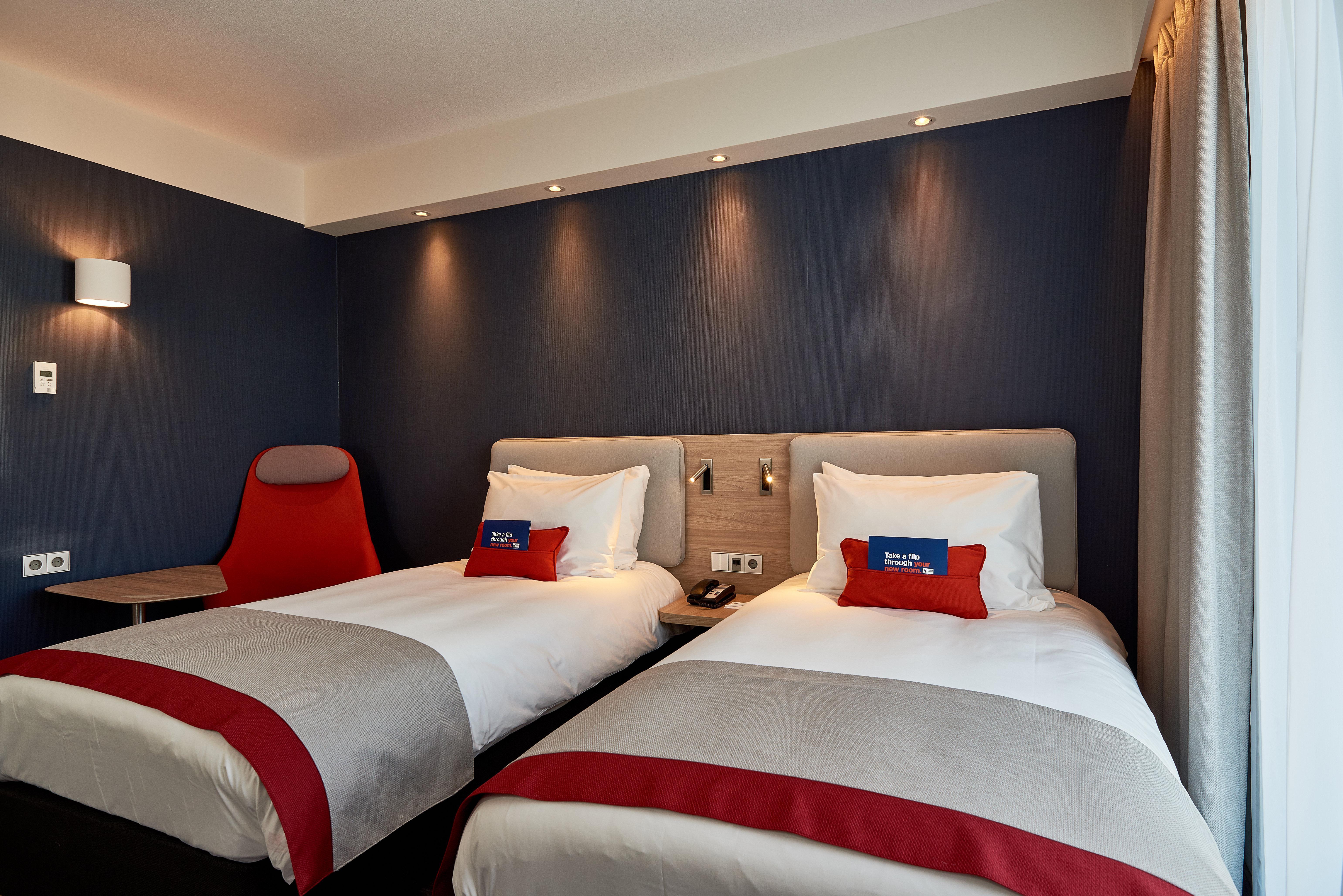 Express Brussels-grand-place By Ihg Hotel 3*