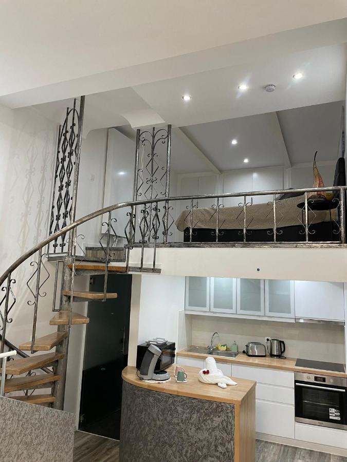 Duplex Situe A 2min De La Gare Du Nord Apartment Brussels