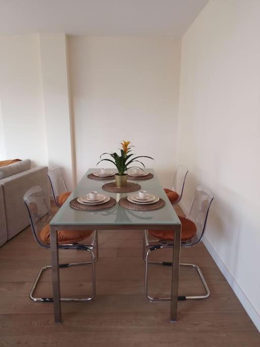 Beautiful 2br/2bar Apartement In European District Căn hộ *