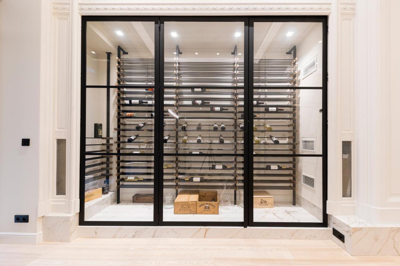 Luxury 3 Bedrooms Townhouse In Perfect Location * Brussels