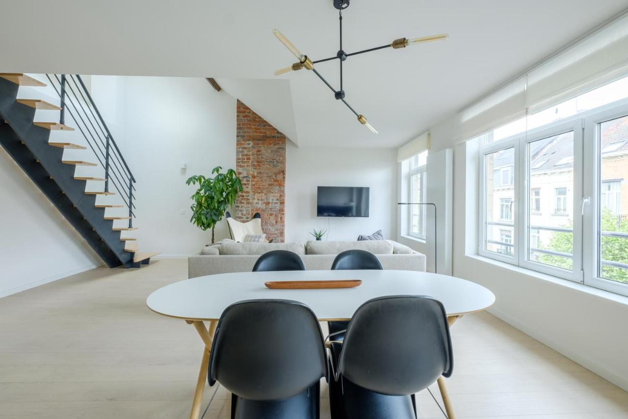 Apartment Tendance 1 Et Mezzanine Proximite Chatelain, Brugmann *