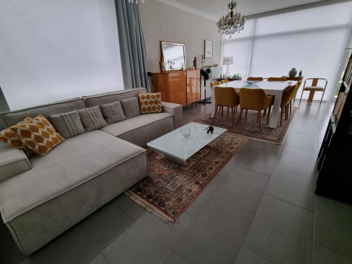 Apartamento Magnifique Appartement- Expo Laeken Bruxelas