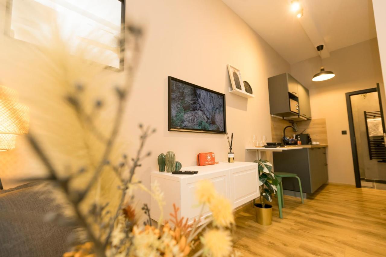 Golden Dove Luxury Aparts *