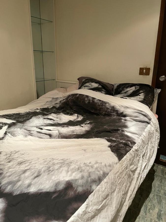 Studio Idealement Situe Apartamento