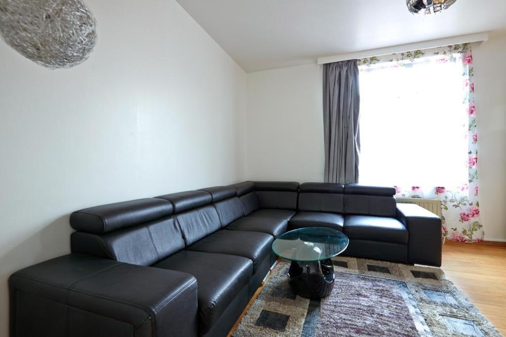Au Centre De Pret Du Apartment *
