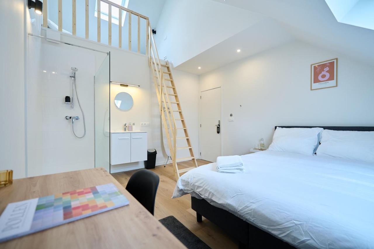 Living - Guest house