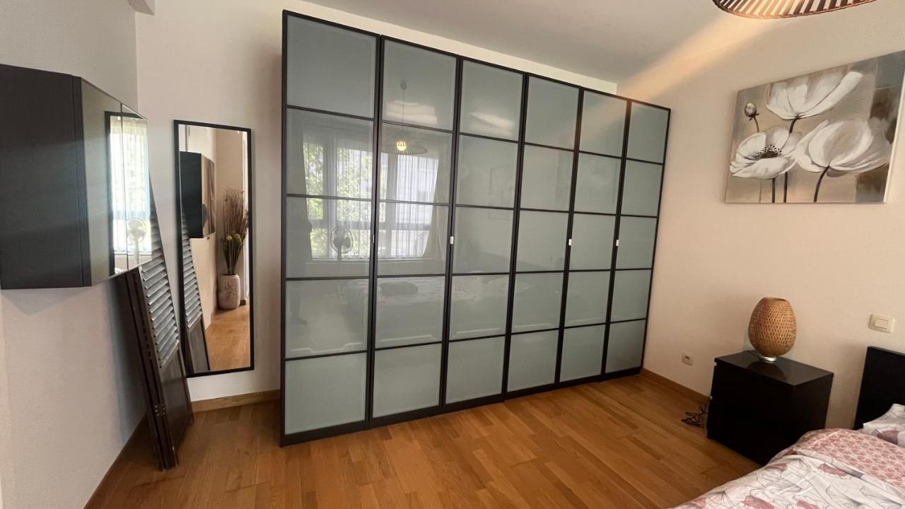 Duplex Tres Agreable Et Tres Calme * Brussels