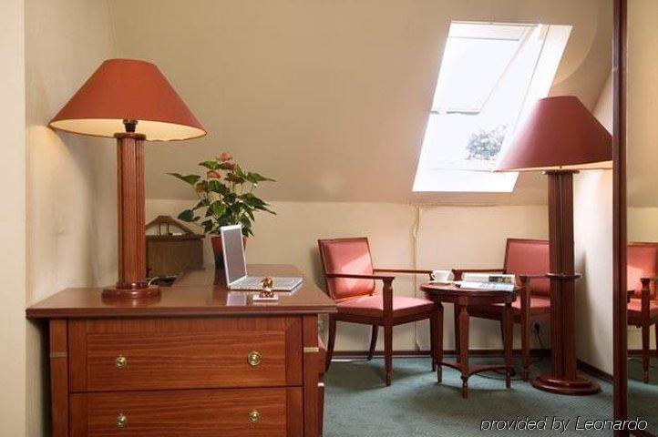 Hotel Zoom